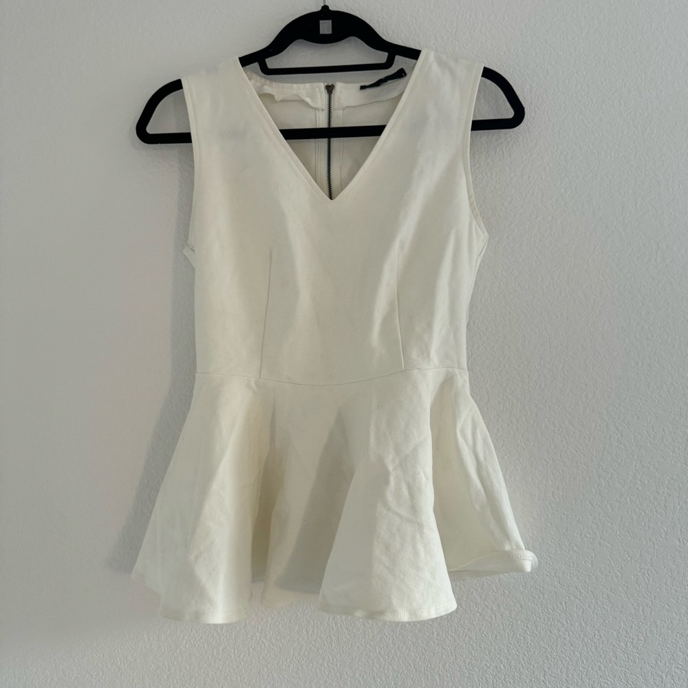Olivaceous peplum top